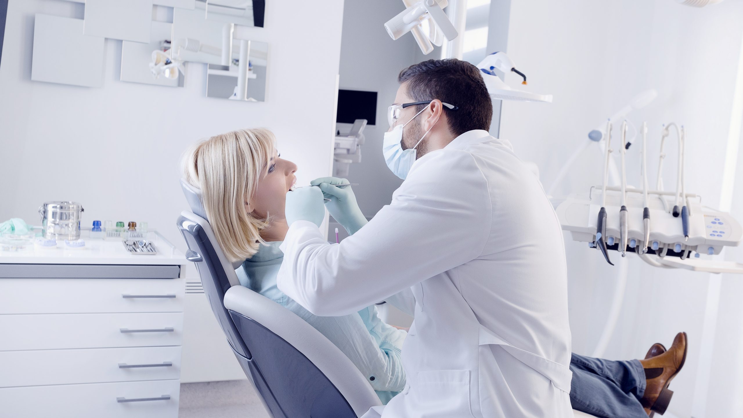 Dentist in Mary Esther, FL